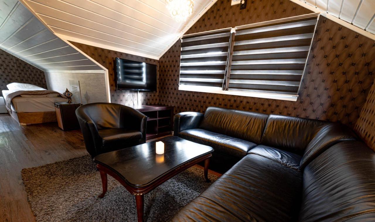 Hotellmilano As Mosjøen Esterno foto